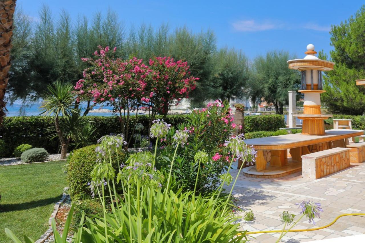 Villa Palma Sukošan 外观 照片
