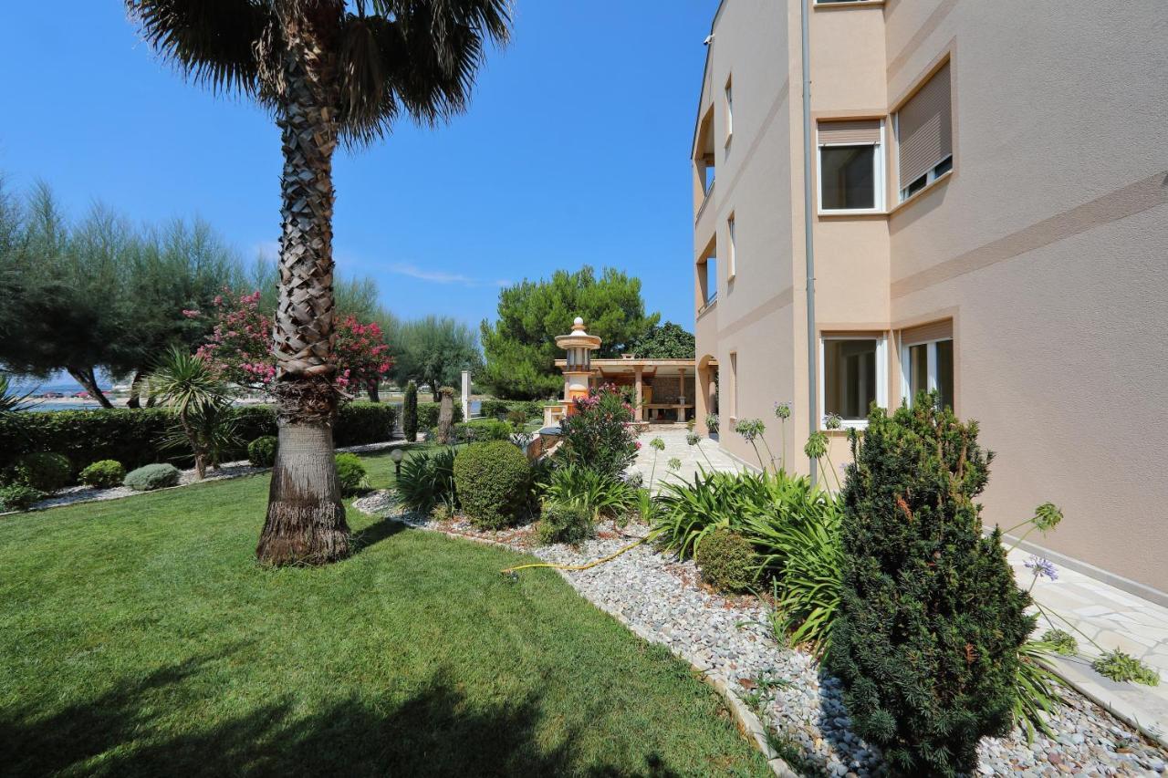 Villa Palma Sukošan 外观 照片